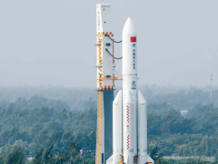 Combo of rocket, Mengtian lab module rolls out to launch pad, set to lift off