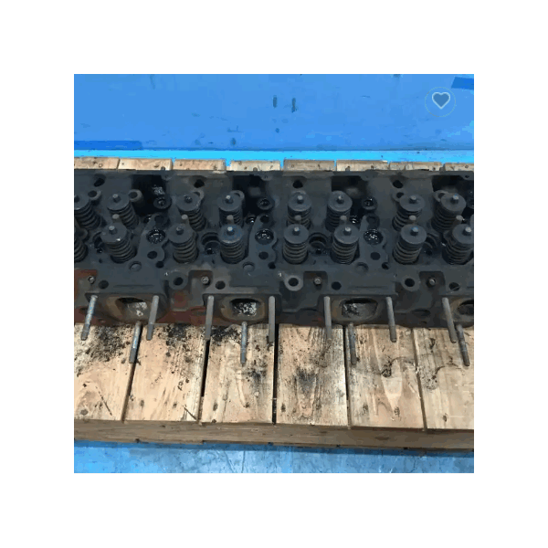 USED Japan Motorcycle ISUZU Japan Cylinder Head / 3