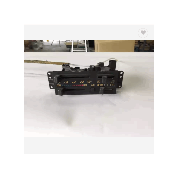 Used ISUZU AC Control Panel For GIGA, FORWARD And ELF / 3