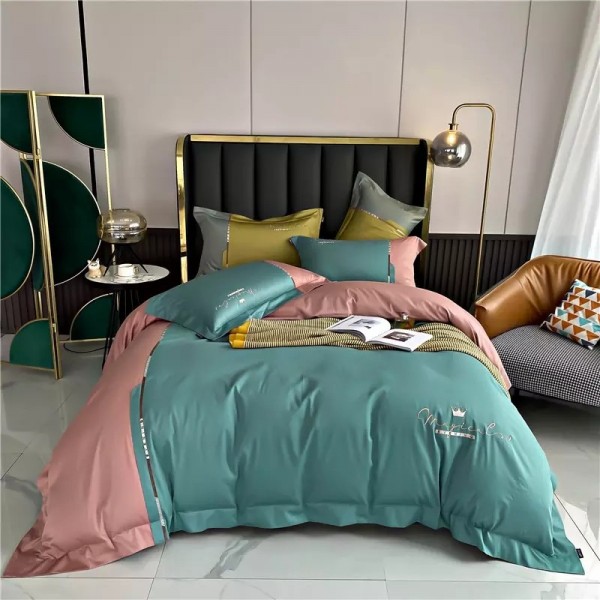 High-end light luxury winter milk velvet bed four-piece anti-static cut flower quilt cover to keep w / 3