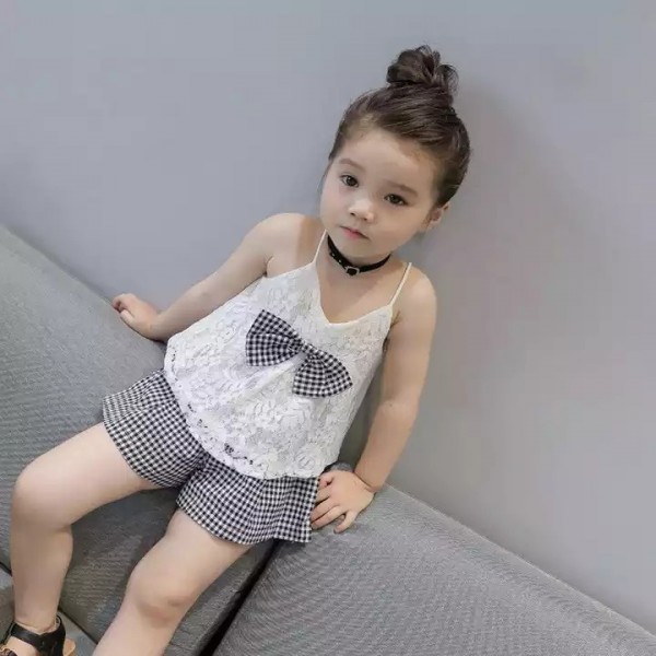 Summer new style children's wear girl suit plaid bow sling top and shorts / 1