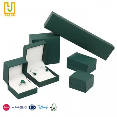 Reusable Custom Ring Gift Boxes Logo Printed Logo Magnetic Packaging gift jewelry box for rings earr