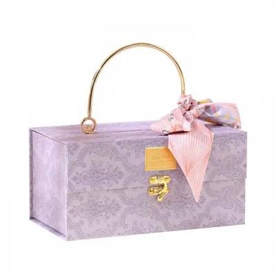 Light luxury high-end portable gift box Valentine's Day gift box holiday girlfriend gift box