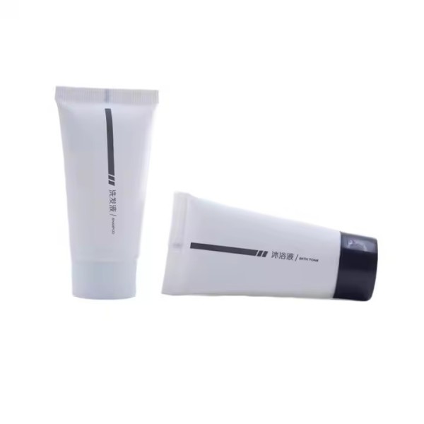 Luxury Hotel Supplies 5 Star Disposable Hotel Amenities Set Custom Hotel Aminities / 3