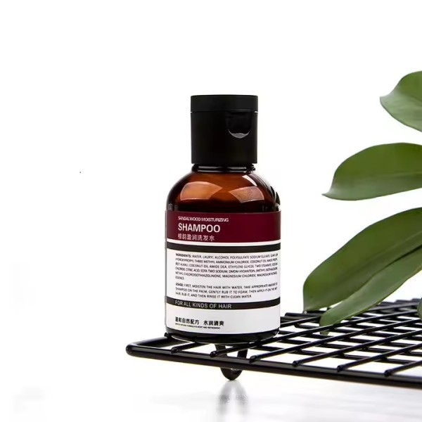 Custom Hotel Disposable Amenities Set Toothbrush Toothpaste Comb razor Shampoo Shower Gel Bath Set / 3